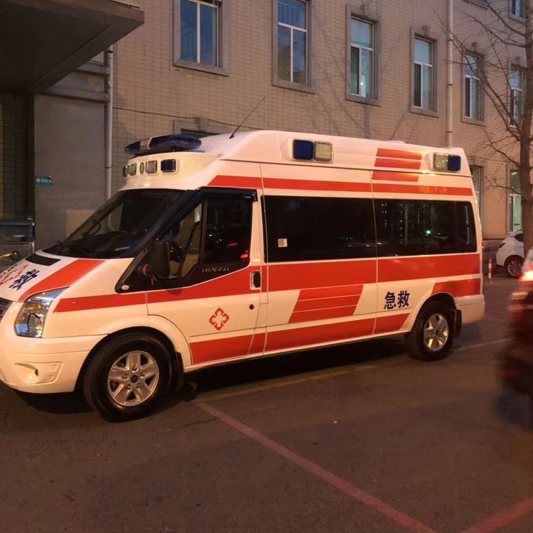 五原夜间租赁救护车护送病人转院：安全转运的 8 大核心注意事项